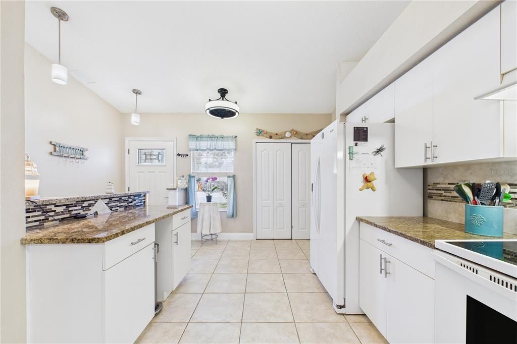 En Venta: $269,000 (2 camas, 2 baños, 1376 Pies cuadrados)