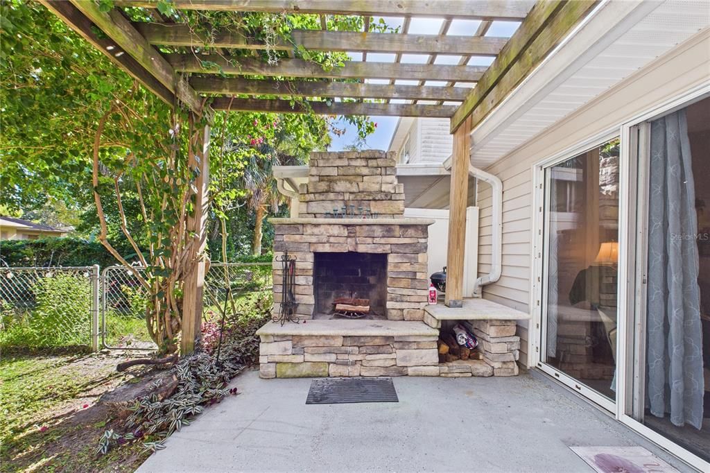 En Venta: $269,000 (2 camas, 2 baños, 1376 Pies cuadrados)