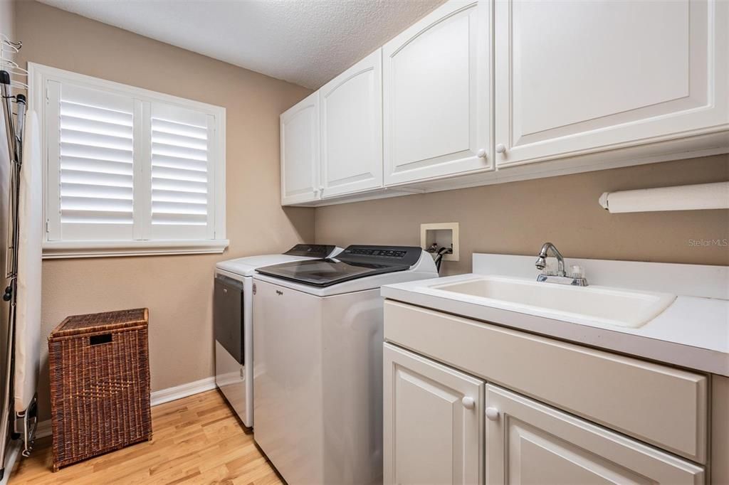 待售: $459,900 (3 贝兹, 2 浴室, 2188 平方英尺)