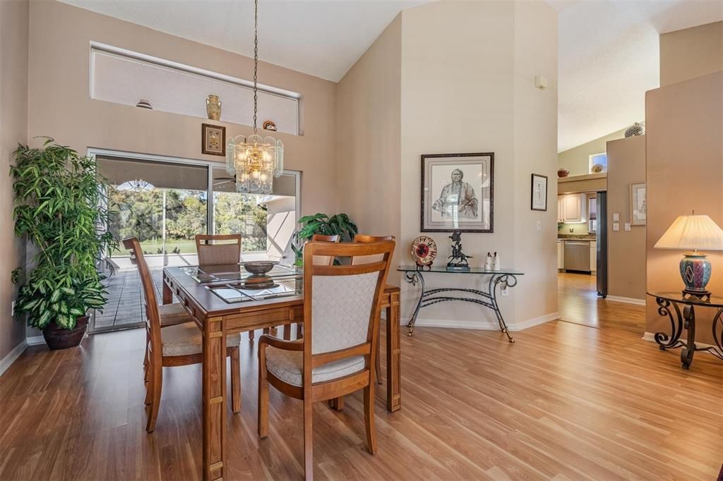 待售: $459,900 (3 贝兹, 2 浴室, 2188 平方英尺)