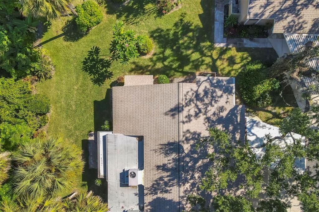 待售: $198,800 (2 贝兹, 2 浴室, 966 平方英尺)