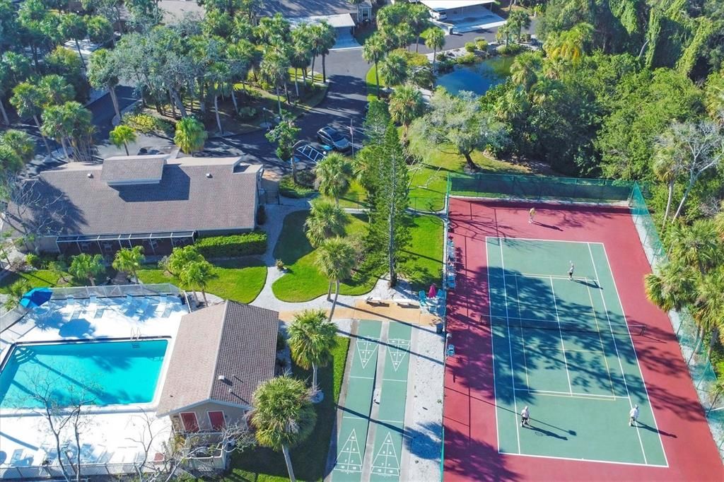 待售: $198,800 (2 贝兹, 2 浴室, 966 平方英尺)