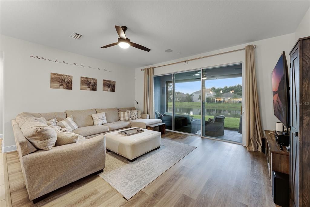 For Rent: $3,000 (4 beds, 2 baths, 2291 Square Feet)