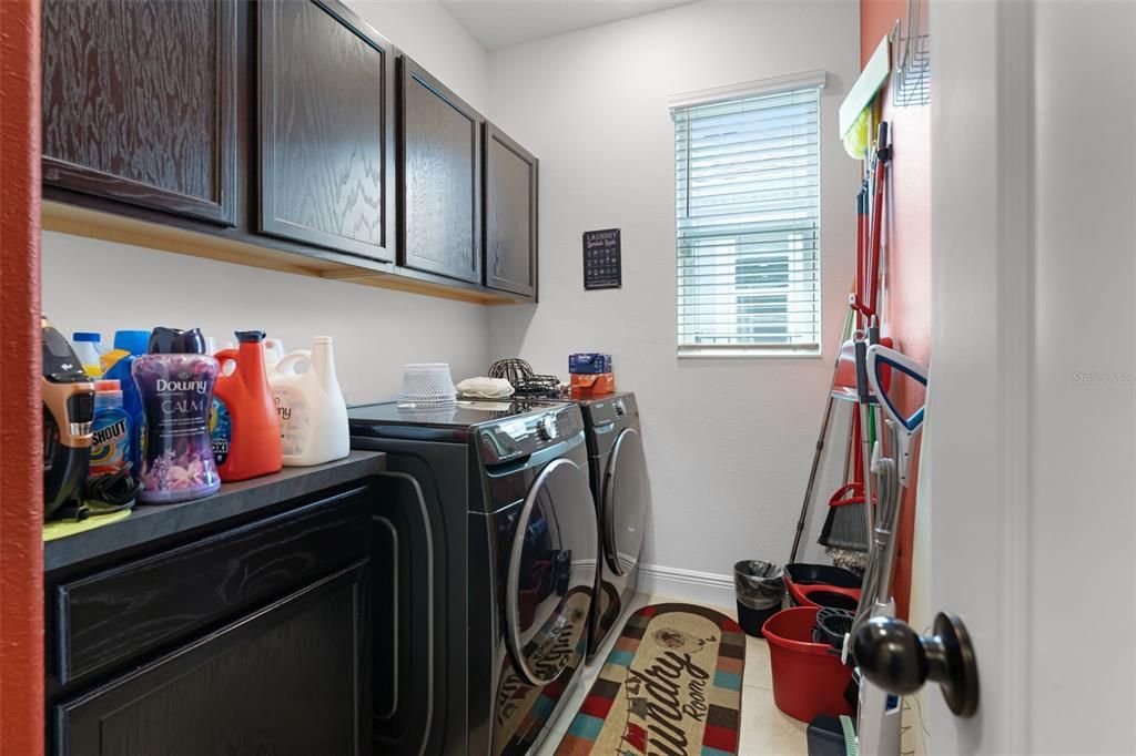 For Rent: $3,000 (4 beds, 2 baths, 2291 Square Feet)