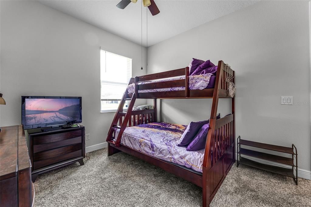 For Rent: $3,000 (4 beds, 2 baths, 2291 Square Feet)