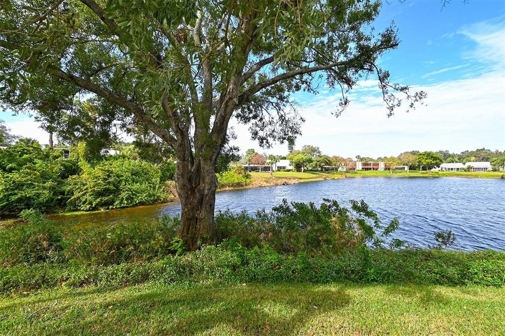 Active With Contract: $249,900 (3 beds, 2 baths, 1632 Square Feet)