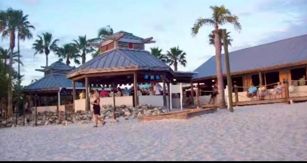 На продажу: $152,000 (1 спален, 1 ванн, 464 Квадратных фут)