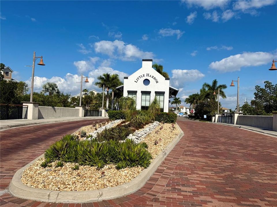 На продажу: $152,000 (1 спален, 1 ванн, 464 Квадратных фут)