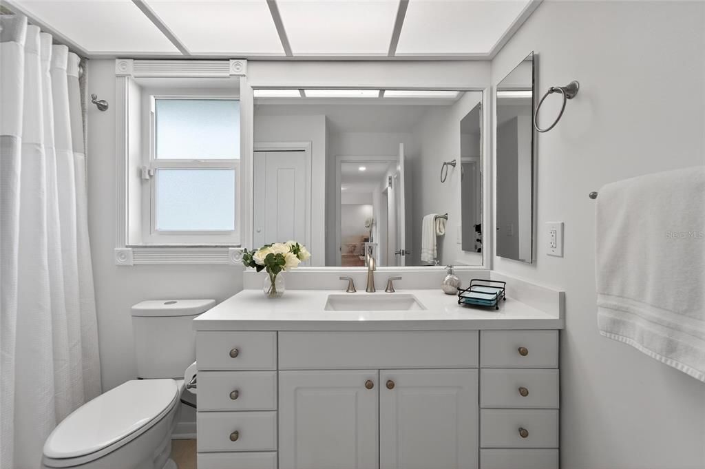 For Sale: $660,000 (3 beds, 3 baths, 2068 Square Feet)