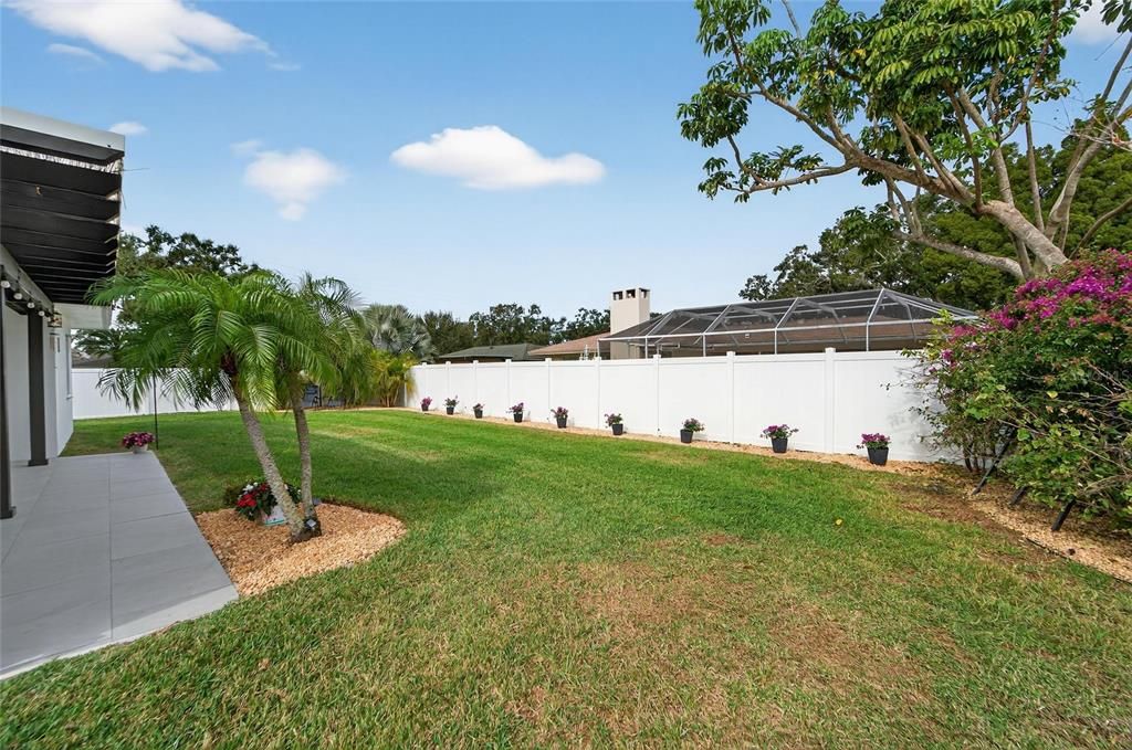 For Sale: $660,000 (3 beds, 3 baths, 2068 Square Feet)