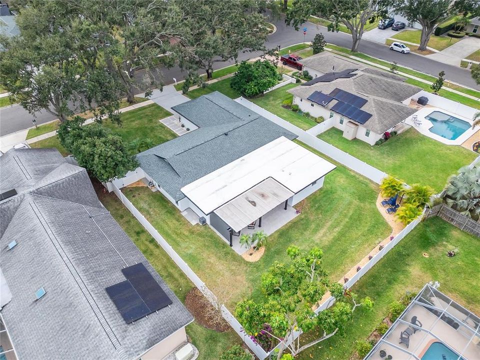 For Sale: $660,000 (3 beds, 3 baths, 2068 Square Feet)