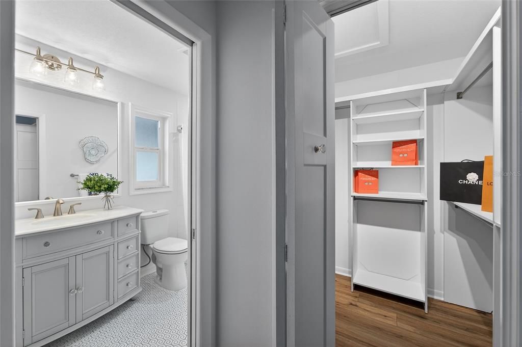 For Sale: $660,000 (3 beds, 3 baths, 2068 Square Feet)