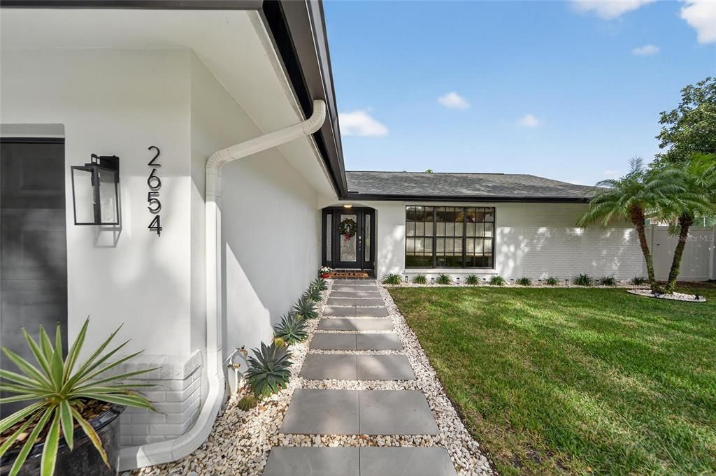 For Sale: $660,000 (3 beds, 3 baths, 2068 Square Feet)