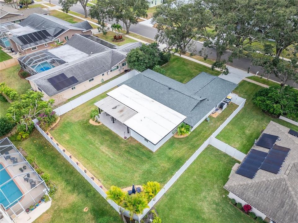 For Sale: $660,000 (3 beds, 3 baths, 2068 Square Feet)