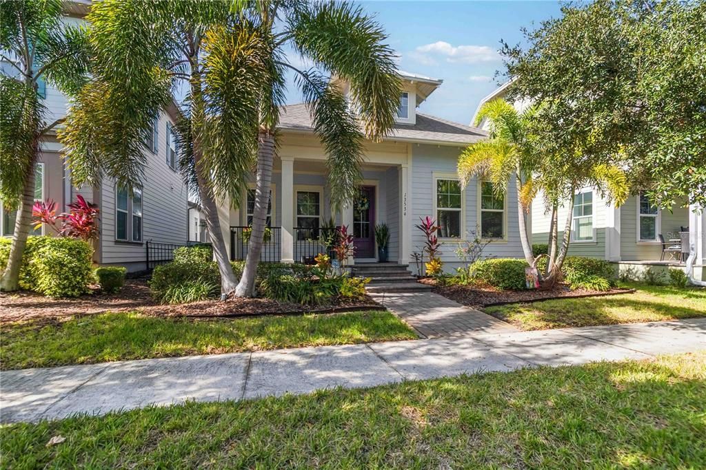 Active With Contract: $625,000 (3 beds, 2 baths, 1978 Square Feet)