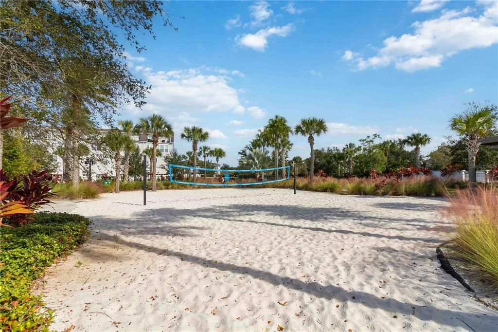 Active With Contract: $625,000 (3 beds, 2 baths, 1978 Square Feet)