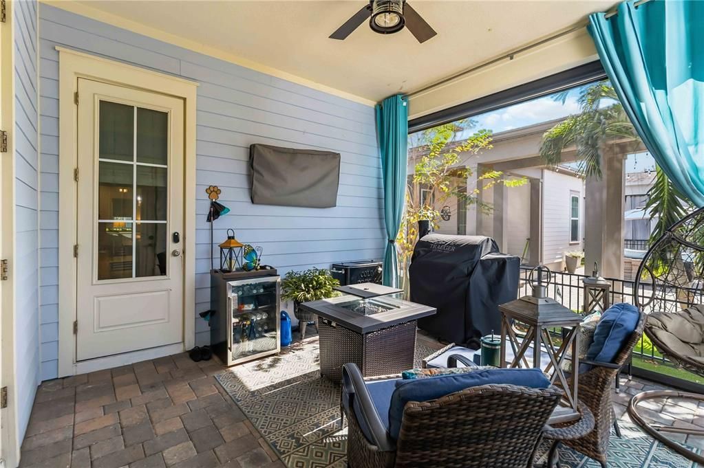 Active With Contract: $625,000 (3 beds, 2 baths, 1978 Square Feet)