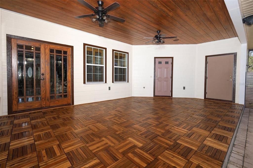 En Venta: $1,199,000 (4 camas, 4 baños, 3960 Pies cuadrados)