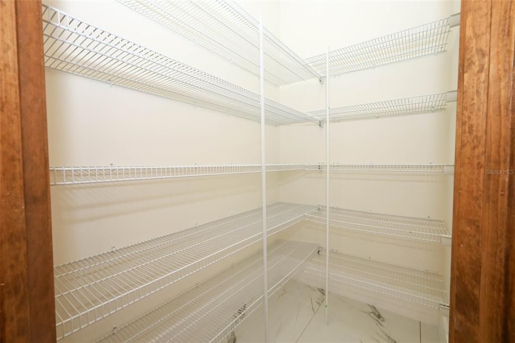 En Venta: $1,199,000 (4 camas, 4 baños, 3960 Pies cuadrados)