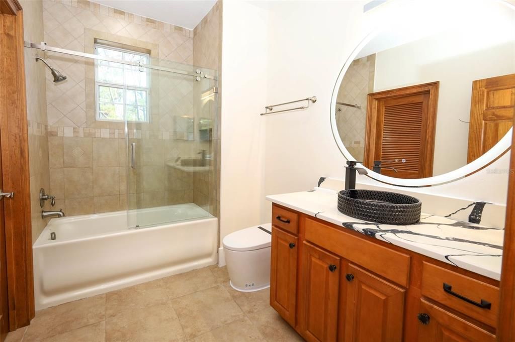 En Venta: $1,199,000 (4 camas, 4 baños, 3960 Pies cuadrados)