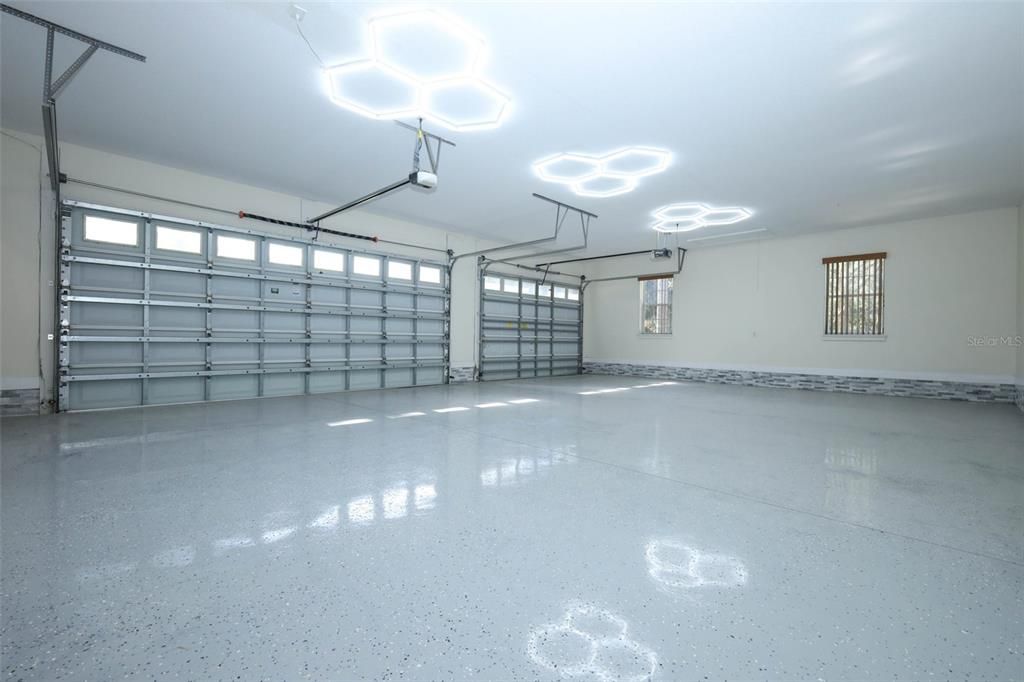 En Venta: $1,199,000 (4 camas, 4 baños, 3960 Pies cuadrados)