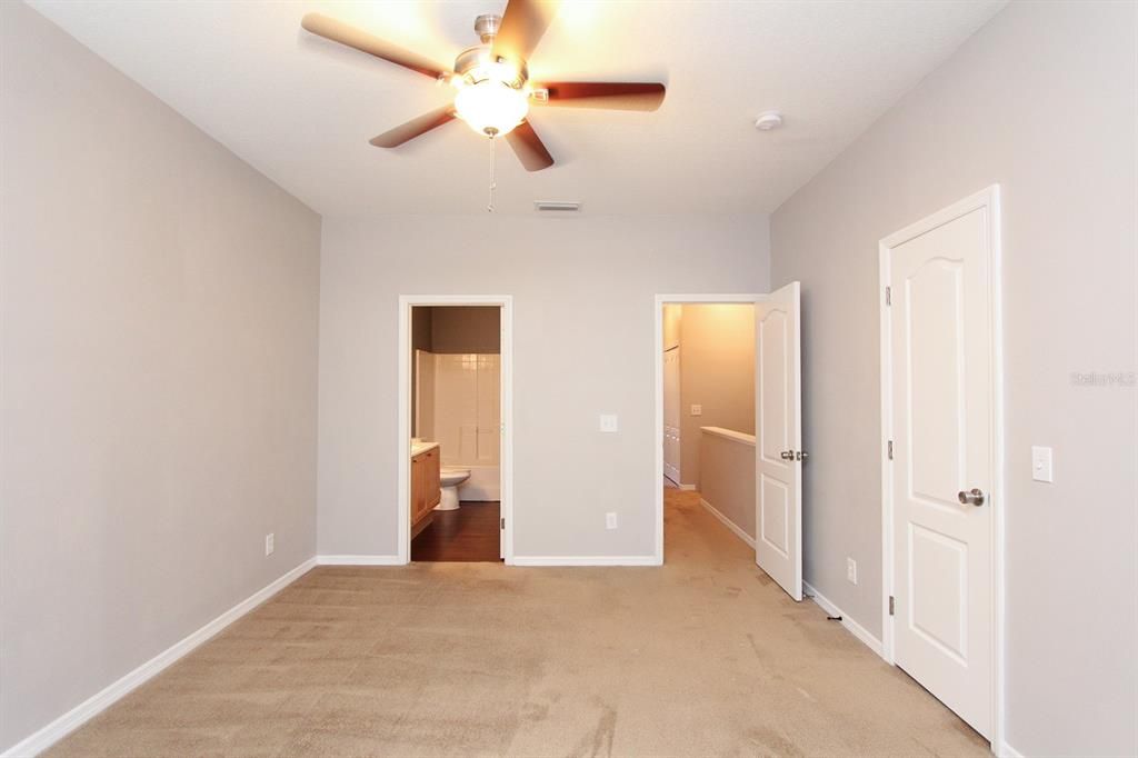 For Rent: $1,925 (2 beds, 2 baths, 1383 Square Feet)