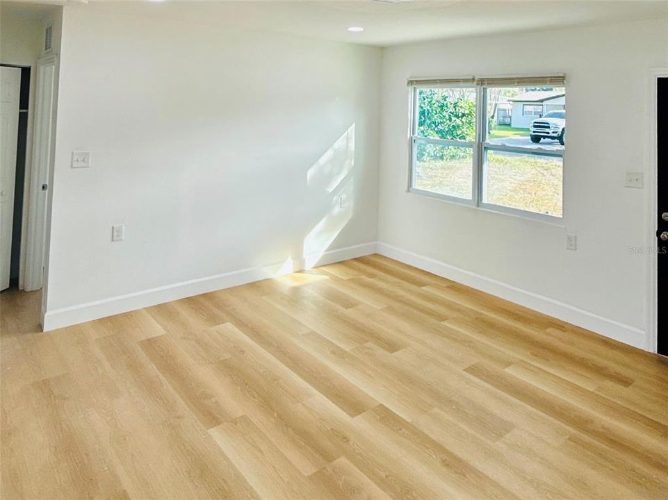 En Venta: $375,000 (3 camas, 2 baños, 1064 Pies cuadrados)