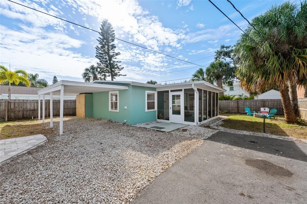 На продажу: $1,375,000 (5 спален, 0 ванн, 2373 Квадратных фут)