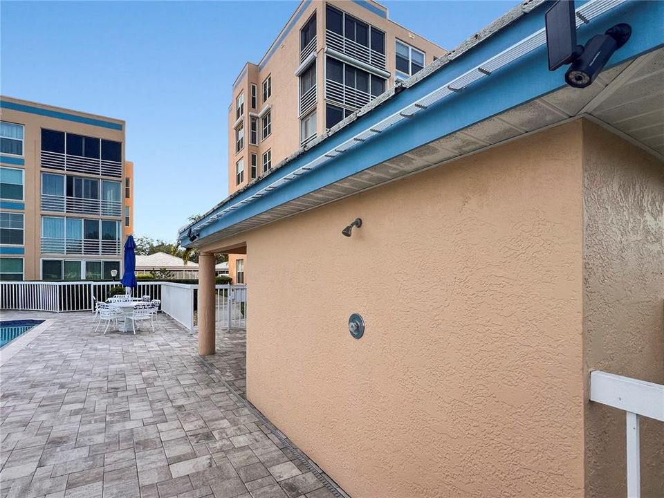 For Sale: $209,000 (2 beds, 2 baths, 1256 Square Feet)