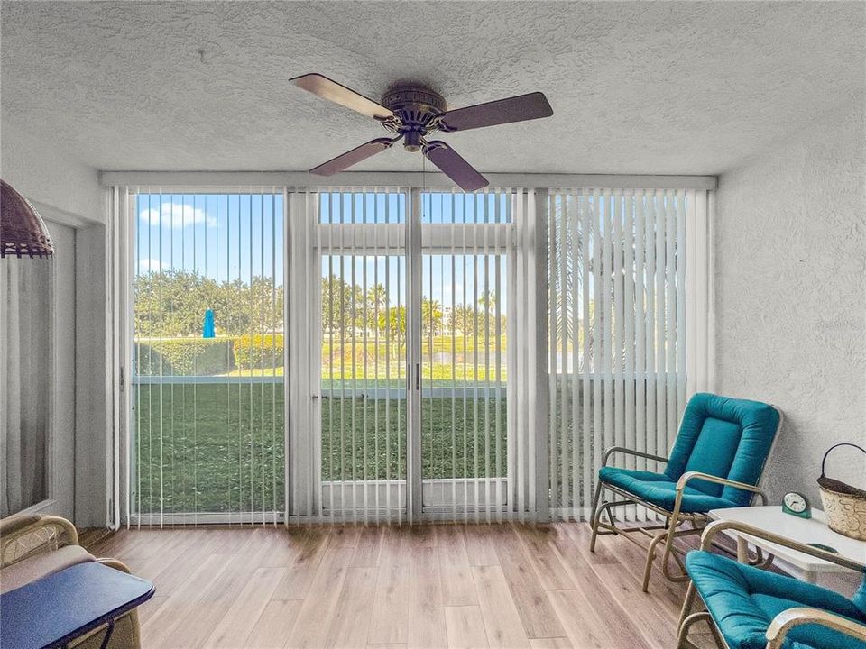 For Sale: $209,000 (2 beds, 2 baths, 1256 Square Feet)