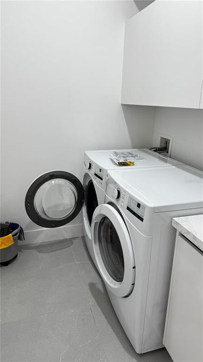 出租: $4,800 (3 贝兹, 3 浴室, 2257 平方英尺)