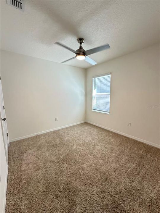 出租: $2,450 (4 贝兹, 2 浴室, 1846 平方英尺)