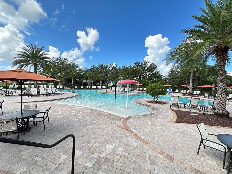 出租: $2,450 (4 贝兹, 2 浴室, 1846 平方英尺)