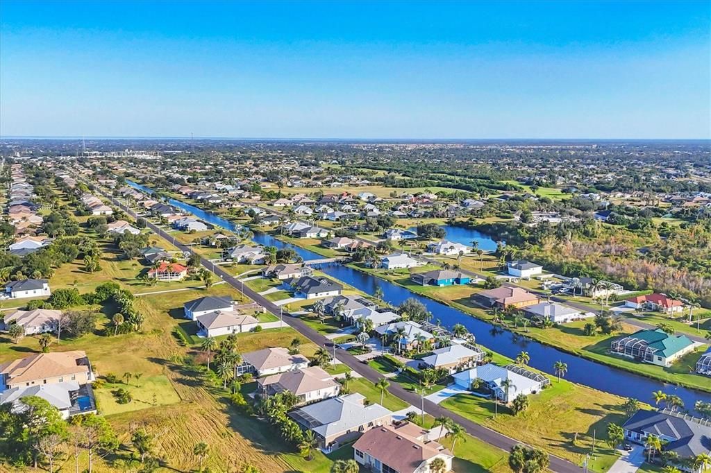 На продажу: $525,000 (3 спален, 2 ванн, 2139 Квадратных фут)