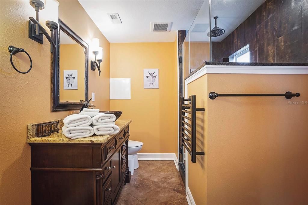 На продажу: $449,000 (4 спален, 2 ванн, 1910 Квадратных фут)