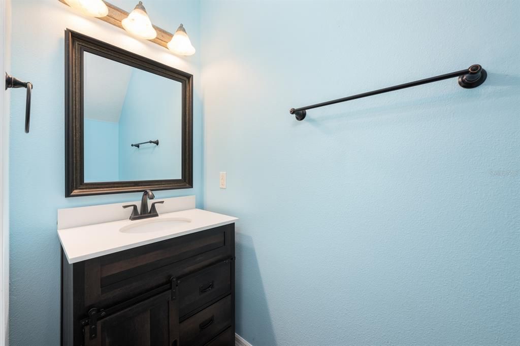 待售: $285,000 (3 贝兹, 2 浴室, 1764 平方英尺)