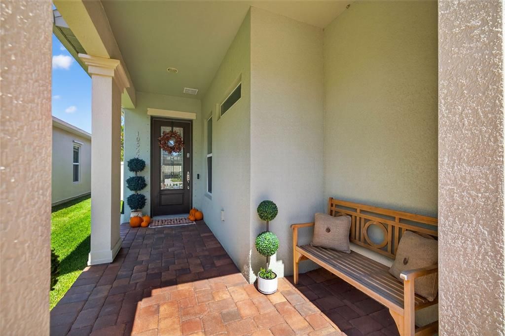 На продажу: $549,900 (4 спален, 2 ванн, 2232 Квадратных фут)