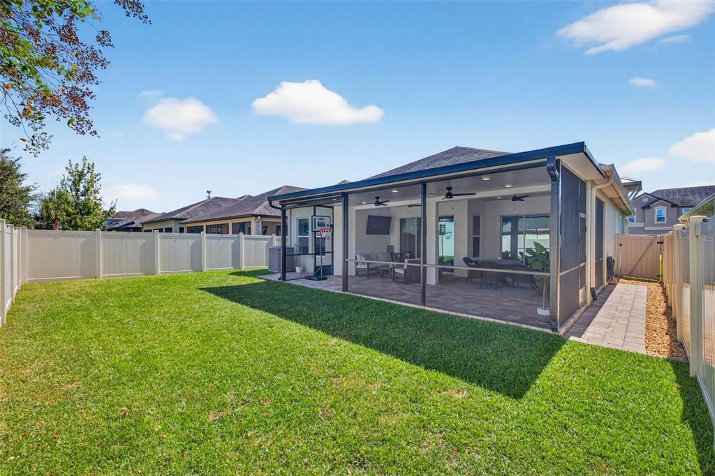 На продажу: $549,900 (4 спален, 2 ванн, 2232 Квадратных фут)