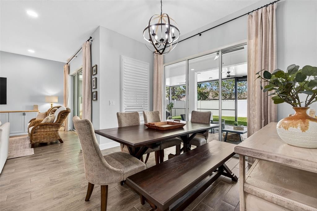 На продажу: $549,900 (4 спален, 2 ванн, 2232 Квадратных фут)