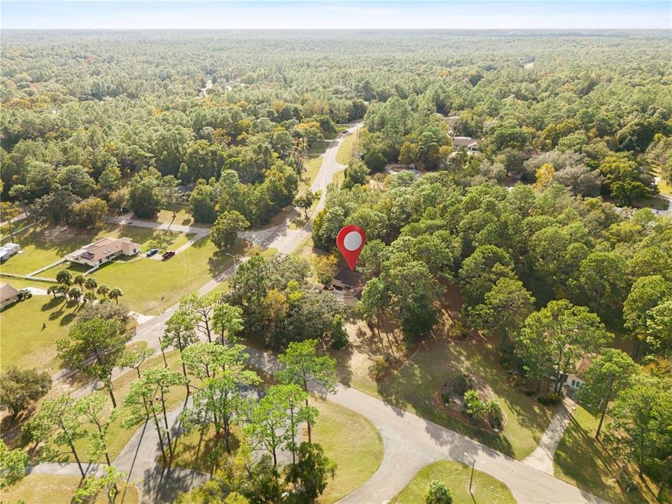 合同活跃: $300,000 (3 贝兹, 2 浴室, 1702 平方英尺)