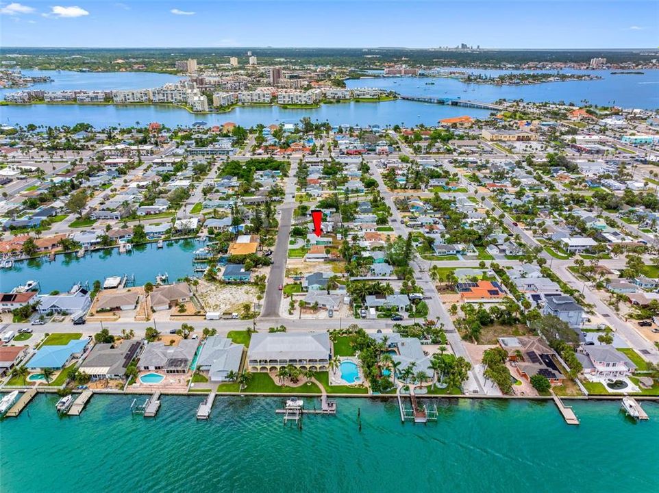 На продажу: $599,000 (3 спален, 2 ванн, 1407 Квадратных фут)