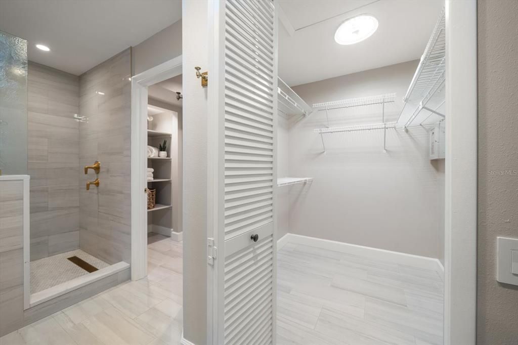 En Venta: $550,000 (3 camas, 2 baños, 2013 Pies cuadrados)