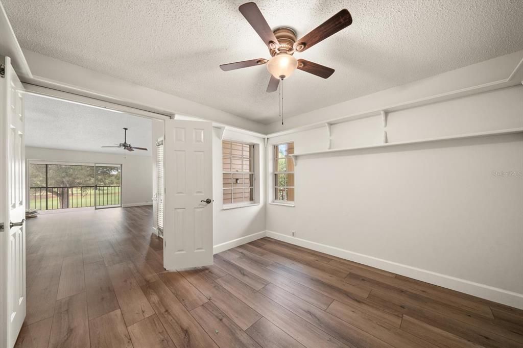 En Venta: $550,000 (3 camas, 2 baños, 2013 Pies cuadrados)