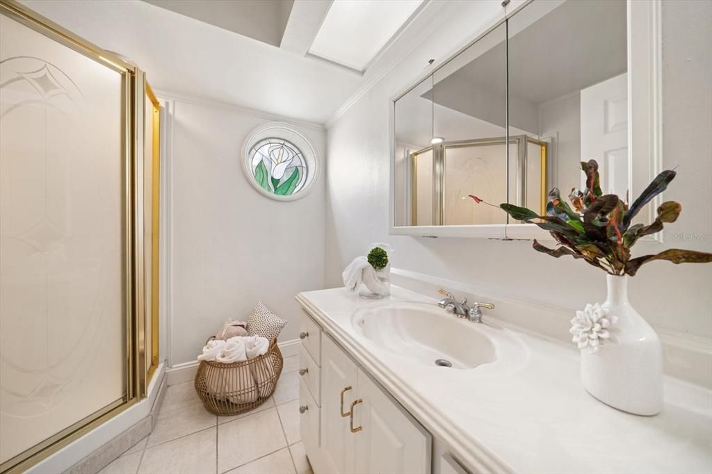 En Venta: $550,000 (3 camas, 2 baños, 2013 Pies cuadrados)