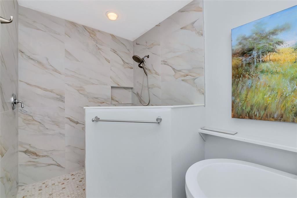 For Sale: $649,000 (4 beds, 3 baths, 2347 Square Feet)