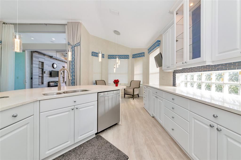 For Sale: $649,000 (4 beds, 3 baths, 2347 Square Feet)