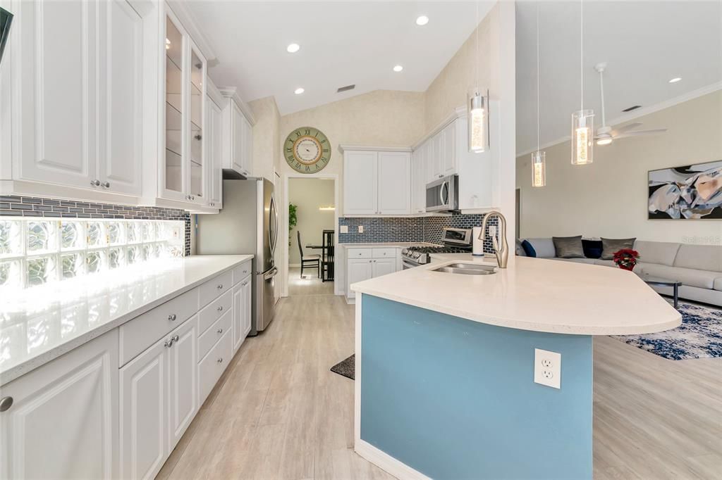 For Sale: $649,000 (4 beds, 3 baths, 2347 Square Feet)