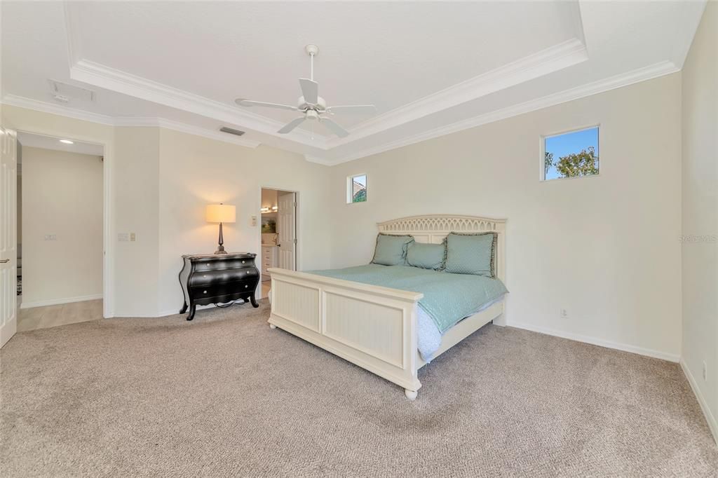 For Sale: $649,000 (4 beds, 3 baths, 2347 Square Feet)