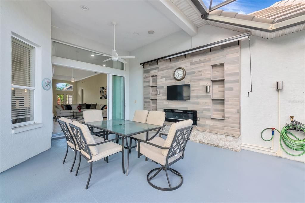 For Sale: $649,000 (4 beds, 3 baths, 2347 Square Feet)