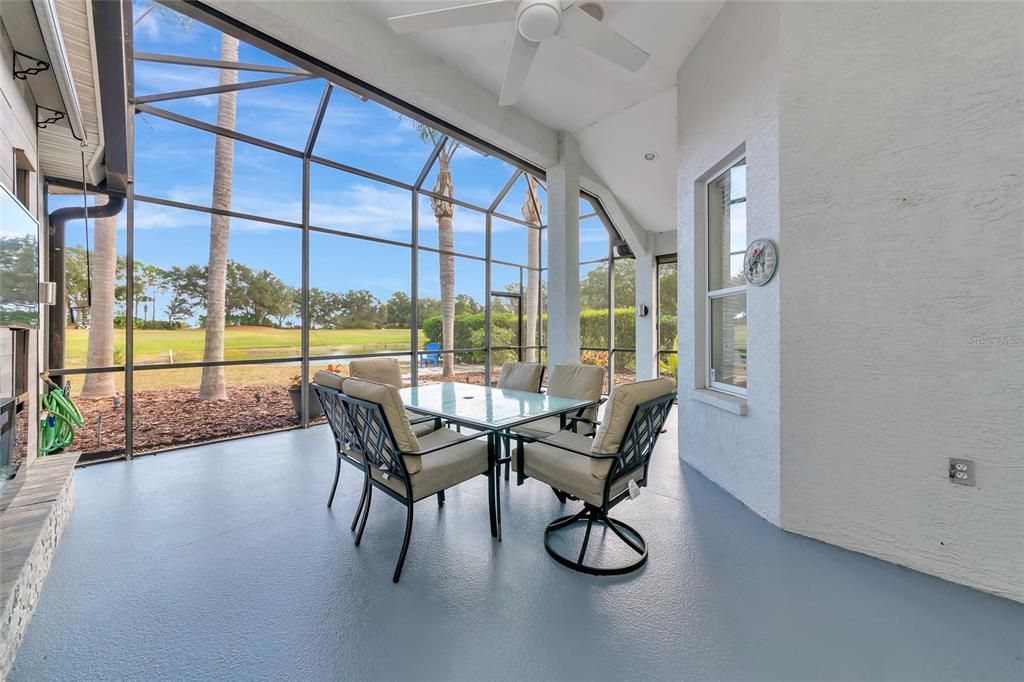 For Sale: $649,000 (4 beds, 3 baths, 2347 Square Feet)